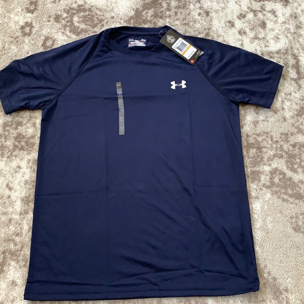 Men’s dry fit NWT under armour